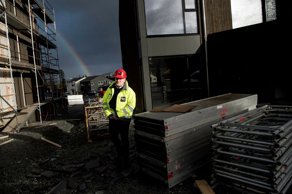 Det er tøffere tider for Njål Østerhus. Nå har han 192 usolgte boliger. Foto: Tommy Ellingsen