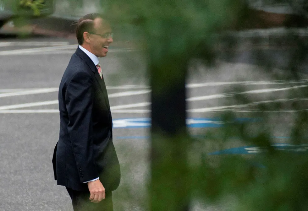 Republikanere i Kongressen har bedt USAs visejustisminister Rod Rosenstein forklare seg.