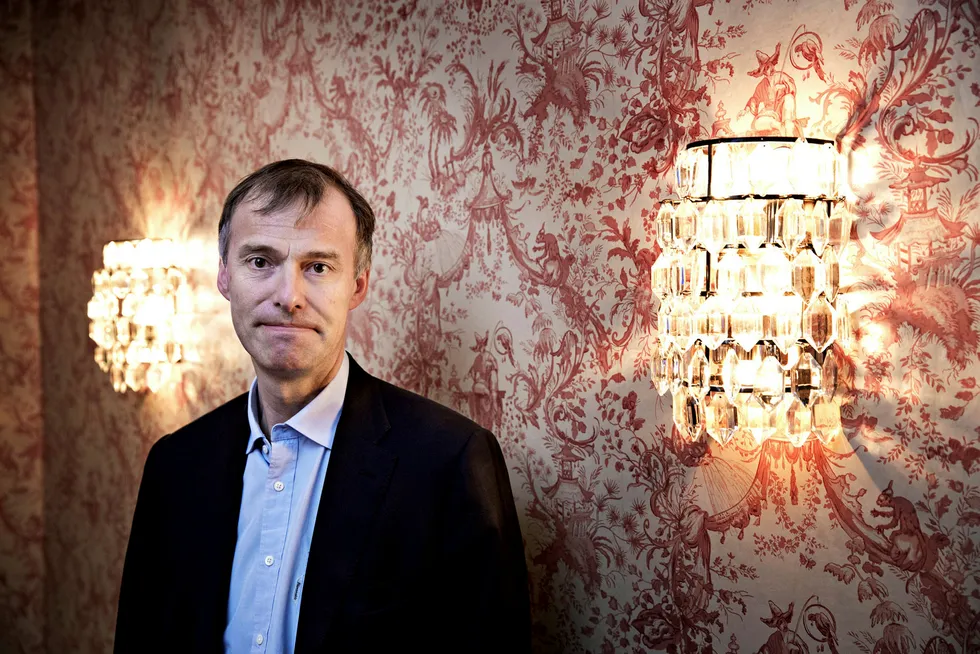 Tidligere corporatesjef i Pareto Petter Dragesund sitter på tiltalebenken i Økokrims pågående straffesak.