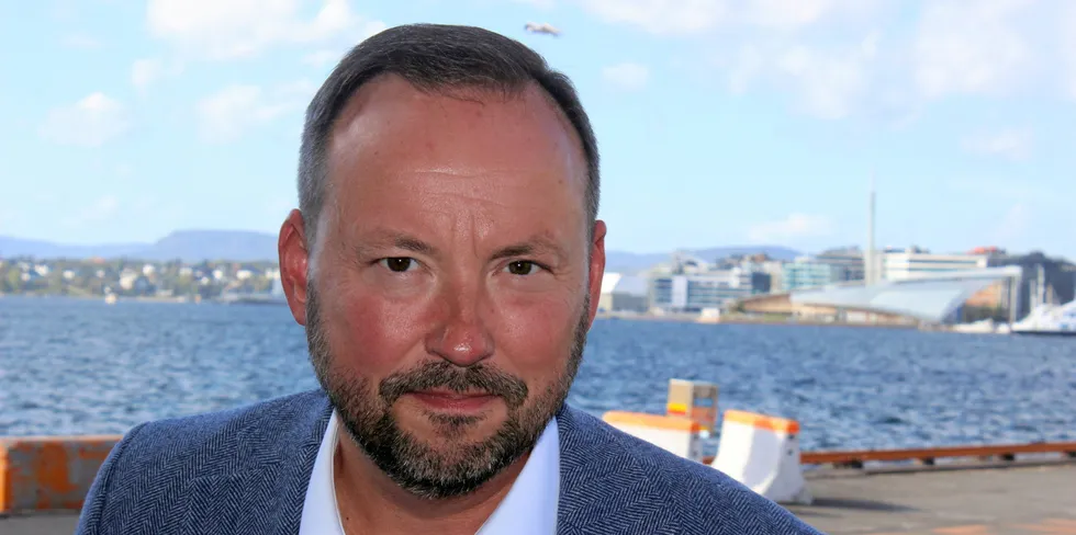 Morten Hyldborg Jensen, driftsdirektør hvitfisk i Insula, venter en reaksjon i markedet.