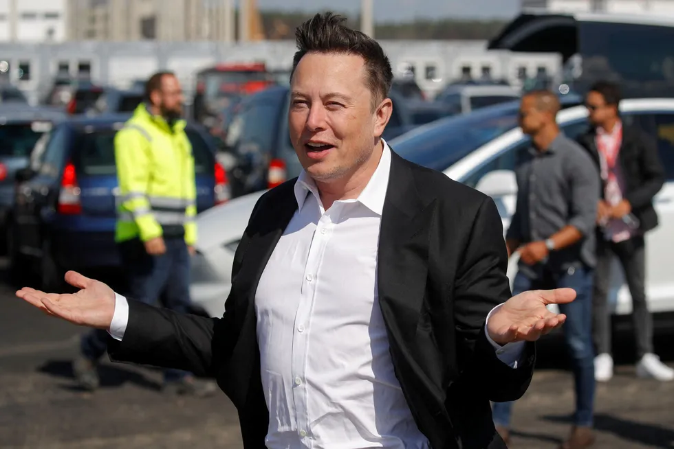 I løpet av de tre siste årene har Tesla åpnet to nye gigafabrikker i Kina og Tyskland (bilder). Ekspansjonsplanene til andre land ble skrinlagt under pandemien. Nå hentes planene frem og det går mot ekspansjon i asiatiske vekstmarkeder.