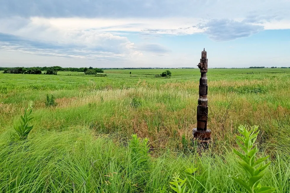 The Scott-1 wellhead, drilled to 680m in 1982, on one of HyTerra's leases in Morris County, Kansas. Gas samples recovered from the well showed up to 56% H2.
