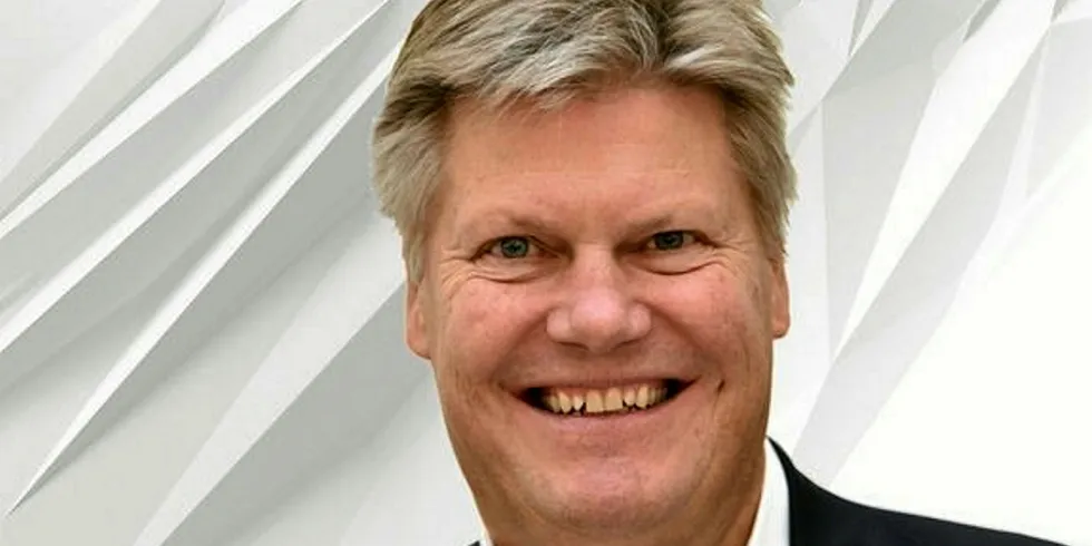 Den nye ABB-sjefen Per Erik Holsten påpeker at nesten 60 prosent av ABBs omsetning handler om grønn teknologi.