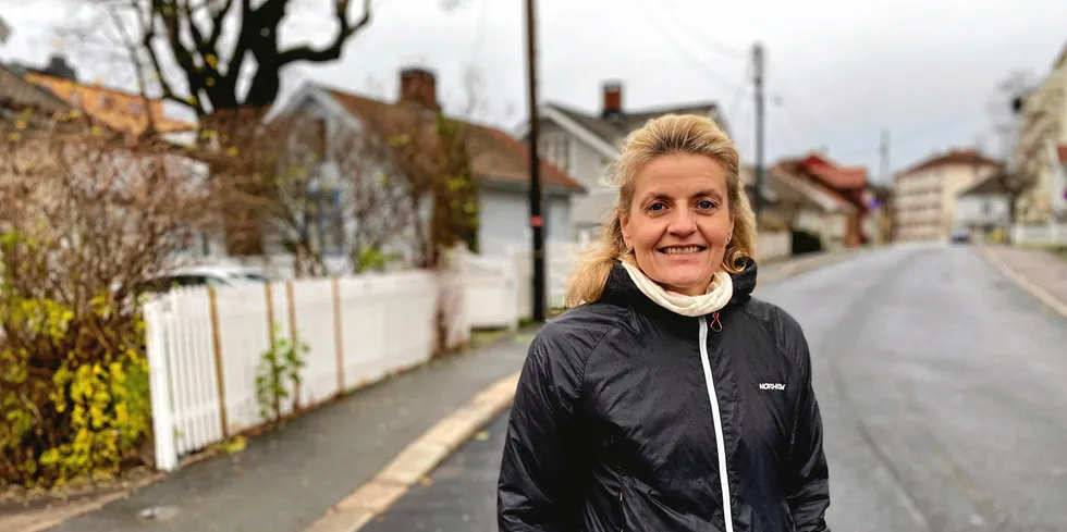 Som direktør i Forbrukerrådet har Inger Lise Blyverket gått til angrep på strømsalg-bransjen. – Vi har over lengre tid vært i dialog med bransjen om innkjøpspris-avtaler. At vi nå har klaget inn disse avtalene burde overhodet ikke være noe overraskelse for selskapene, sier hun.