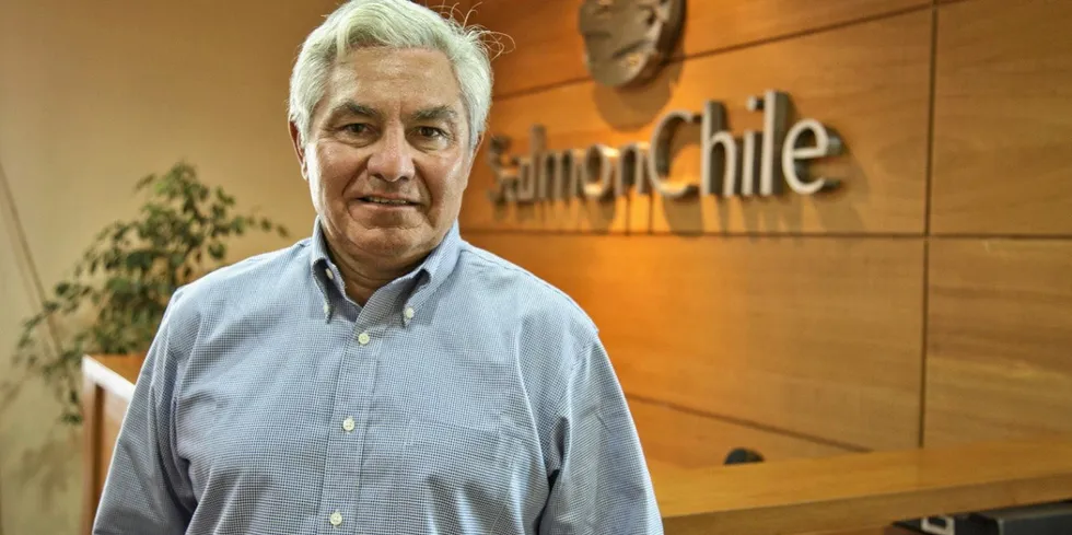 Arturo Clement re-elected SalmonChile president. Arturo Clement, SalmonChile.