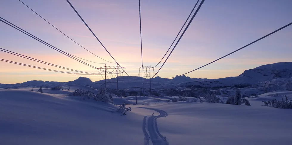 Norsk Industri og Energi Norge mener produktivitetskravet til Statnett bør ligge på 3,4 prosent.