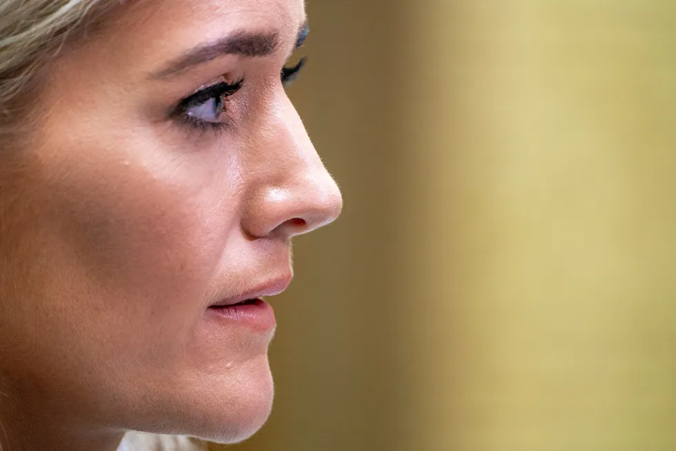 Justisminister Emilie Enger Mehl bør bruke julen til å bli frisk og samle krefter. Neste år kan bli krevende for henne