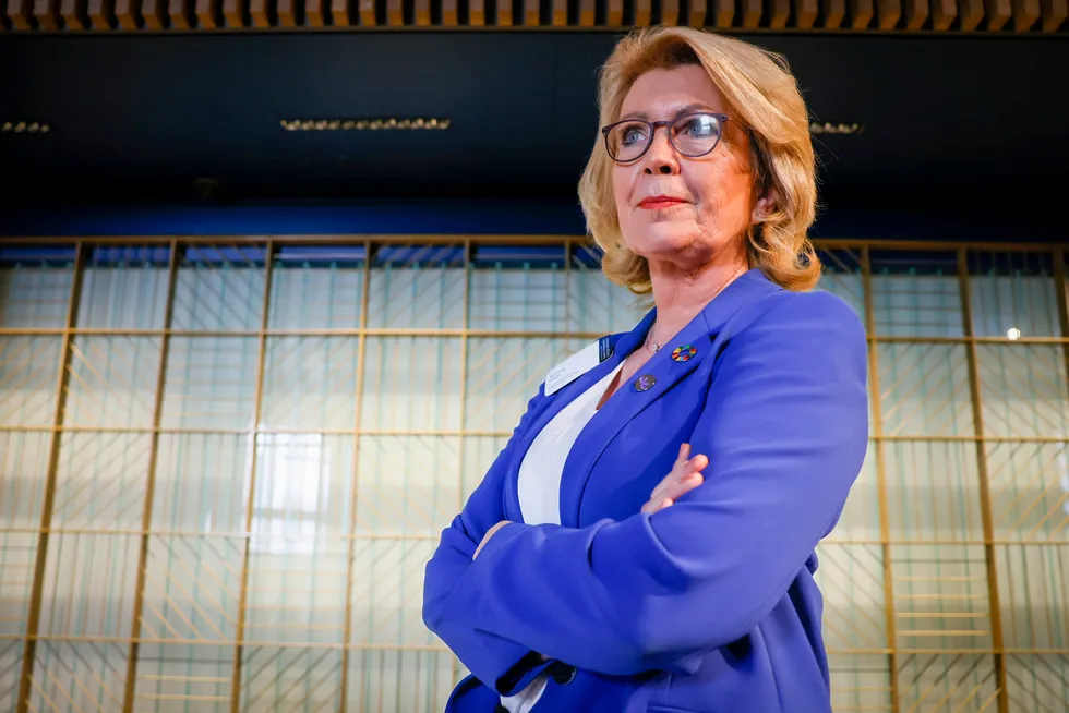 – Vårt klare inntrykk er at norske myndigheter har vært sent ute, og ikke beregnet god nok tid for de prosessene som Esa må ha. Det er beklagelig, sier Åslaug Haga.