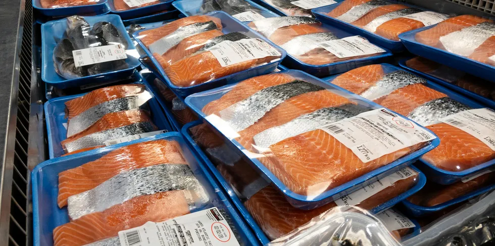 Norwegian salmon exports in March fared particularly badly, with volumes falling 12 percent and value falling 16 percent.