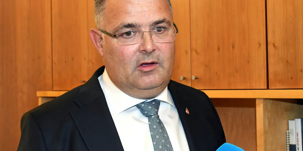 Prøvde seg: Olje- og energiminister Kjell-Børge Freiberg ignorerte Stortingets ordre om å utrede mulige modeller for utjevning av nettleien. Nå kan Stortinget ta over, og statsråden bli satt på sidelinjen.