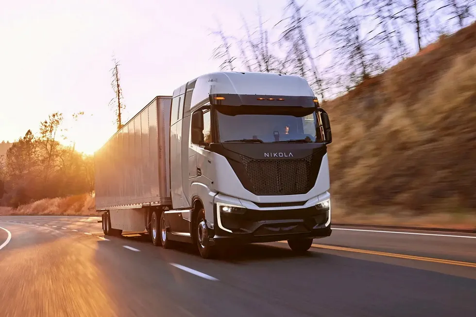 Nikola's Tre FCEV hydrogen fuel-cell truck.