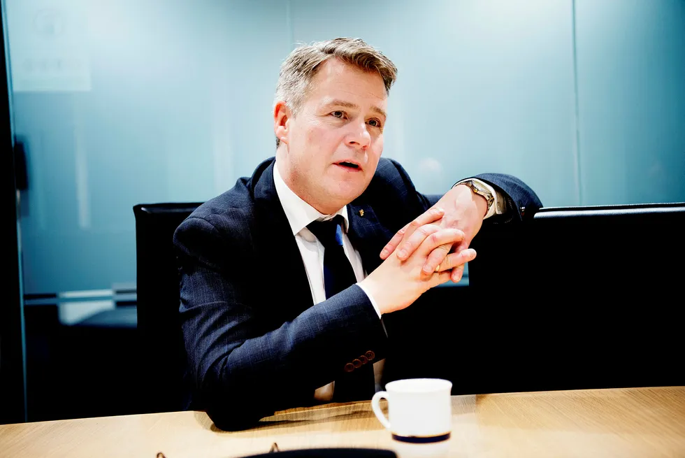 Justisminister Per-Willy Amundsen er spakere nå enn for tre uker siden. Det er bra. Foto: Mikaela Berg