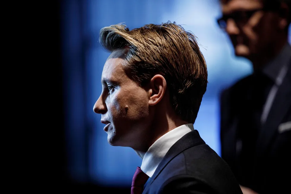 Kristian Røkke, sønnen til mangemilliardær Kjell Inge Røkke, sier at han er skuffet over at Aker Offshore Wind ikke fikk tildelt lisens til bygging av havvindinstallasjoner i det skotske gigantprosjektet Scotwind denne uken.