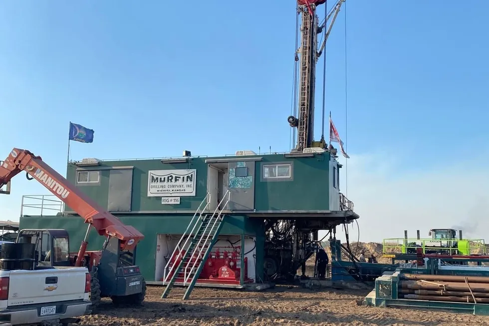 The drilling rig at Sue Duroche-3