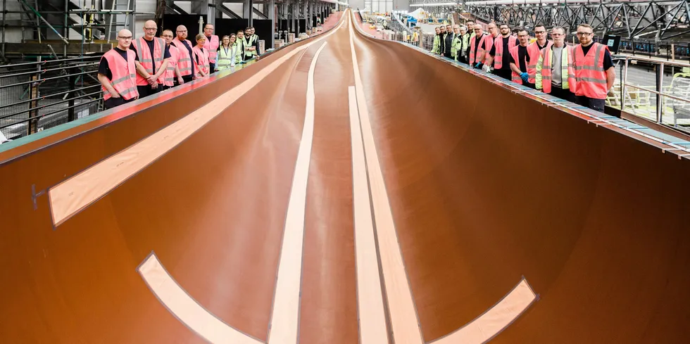 First 108-metre blade finished at Siemens Gamesa's Hull, UK factory