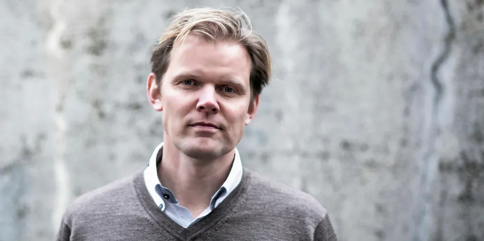 Trygve Mellvang-Berg, Kommunikasjonssjef i Norsk Fjernvarme Fjernvarme i lokalvalg. Trygve Mellvang-Berg i Norsk Fjernvarme.