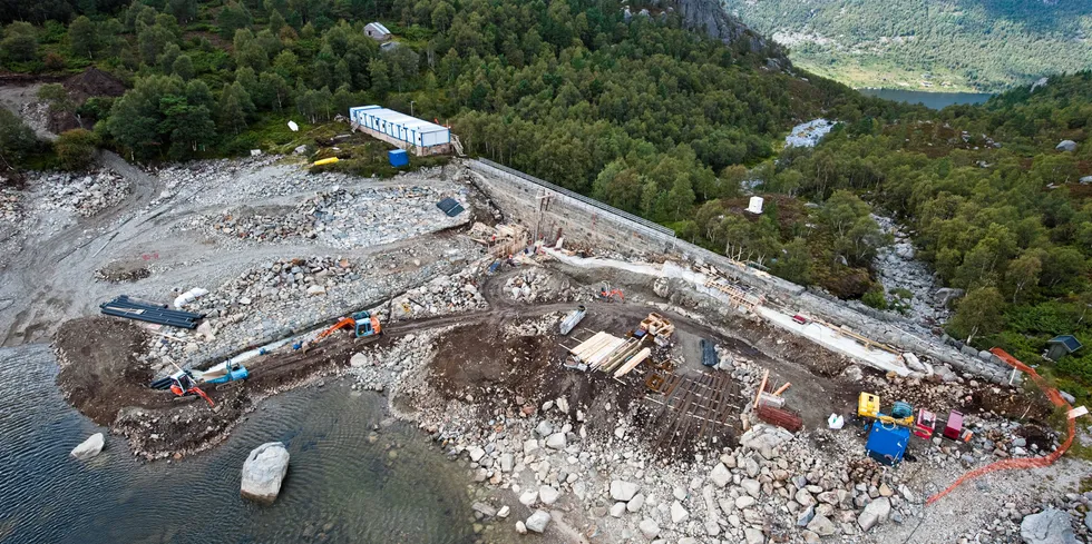I 2021 ventes en nedgang i kraftinvesteringene Norge. Her fra utbyggingen av Jøssang og Dalen kraftverk.