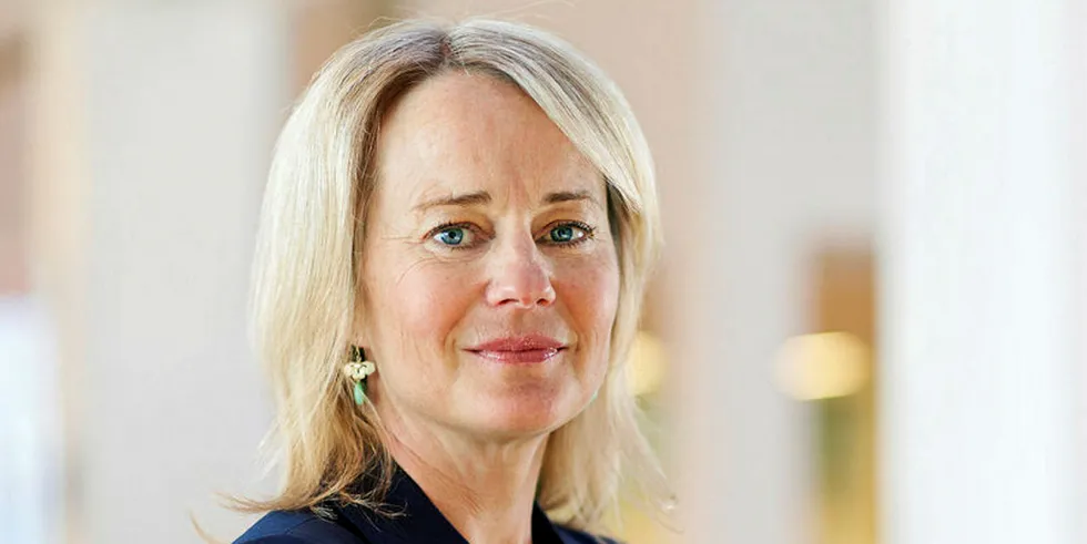 Karin Lepasoon forlater Vattenfall etter fire år. Nå leter konsernet etter ny kommunikasjonsdirektør.