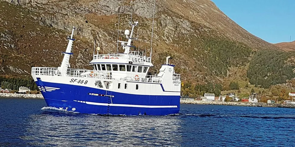 ØKTE: Autolinebåten «Grotle» fra Bremanger fikk et langt bedre økonomisk år i fjor.
