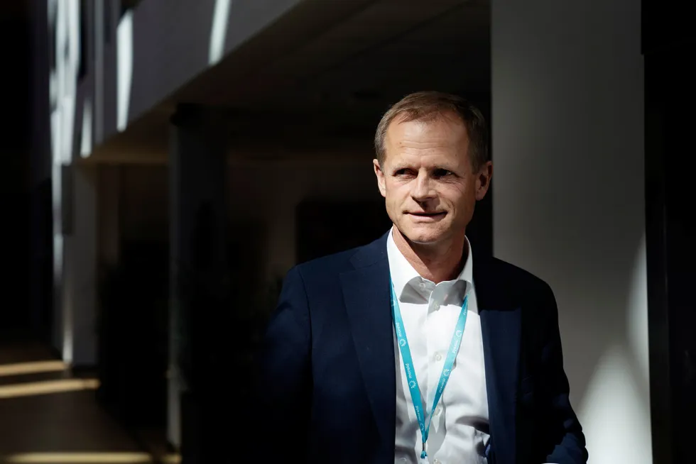 Moreld og toppsjef Geir Austigard skal hente en milliard kroner i forbindelse med børsnoteringen av selskapet.