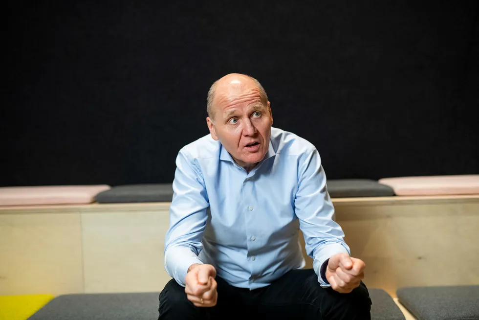 Telenor-sjef Sigve Brekke har fått styrets godkjennelse til å doble gjelden i selskapet