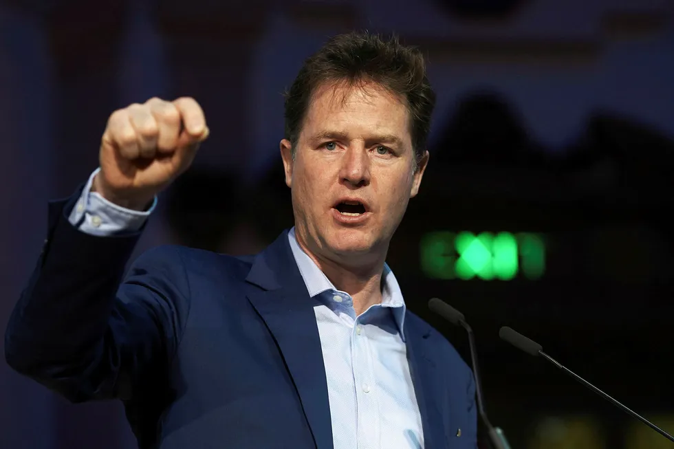 Tidligere leder Nick Clegg for Liberaldemokratene blir PR-mann.