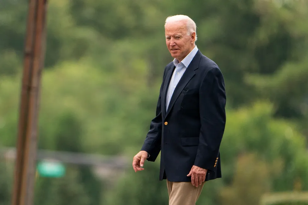 President Joe Biden besøkte i helgen den katolske kirken på hjemstedet Wilmington i Delaware. Beskjeden fra Det hvite hus er at beslutningen om å forlate Afghanistan står fast.