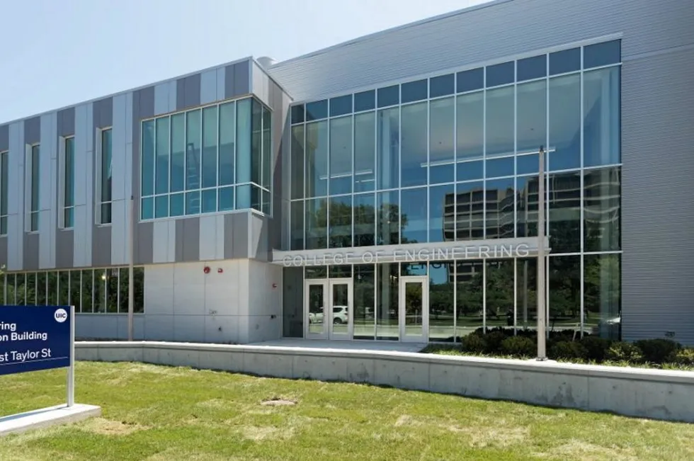The Engineering Innovation Building at the University of Illinois Chicago.