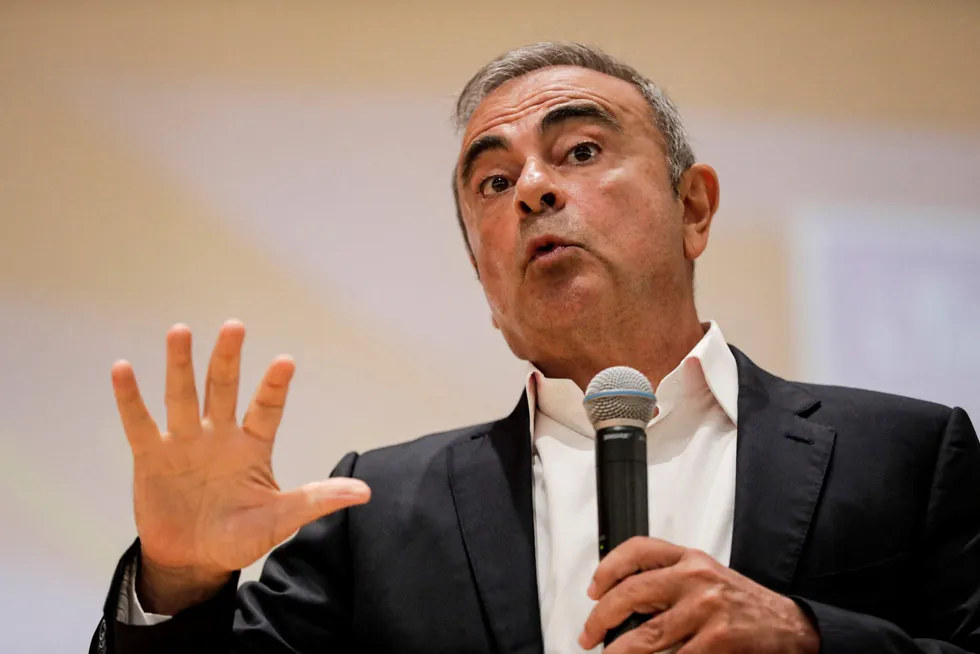 Frankrike har utstedt en internasjonal arrestordre på Carlos Ghosn, den vanærede bilmagnaten som hoppet over kausjon i Japan og flyktet til Libanon i en oppsiktsvekkende flukt. Bildet fra en tidligere anledning.