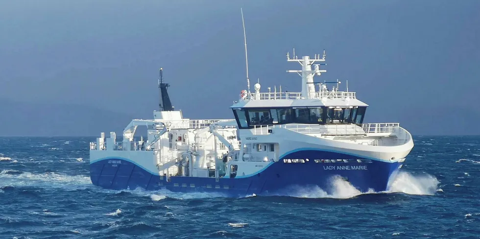 Intership har kjøpt brønnbåten Lady Anne Marie fra Hofseth-selskapet Aqua Shipping.