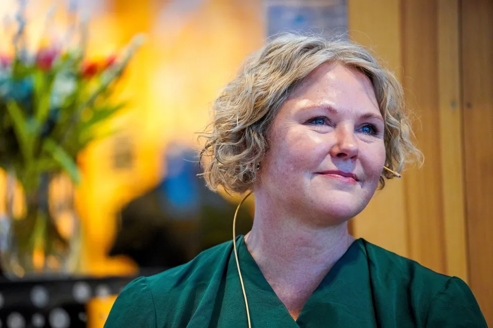 Senterpartiets andre nestleder Anne Beathe Tvinnereim har ledet programkomiteen.