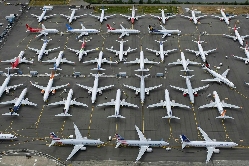 737 Max-flyene står fortsatt på bakken verden rundt. Nå har Boeing utpekt en ny sjef for denne flytypen.