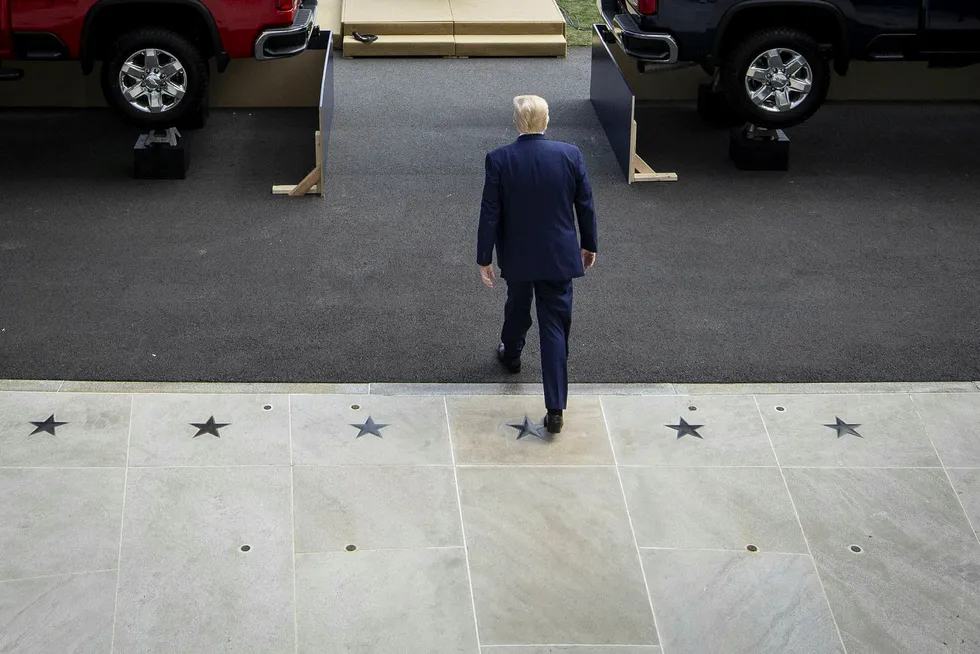 Selvskading. Donald Trumps aggressive stil skremmer flere velgere enn det mobiliserer tilhengere, viser meningsmålingene.