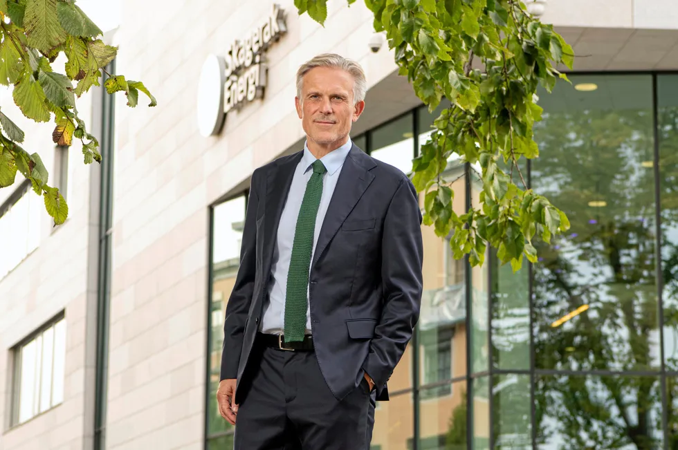 Konsernsjef i Skagerak Energi. Jens Bjørn Staff, kan glede seg over svært høy oppnådd pris på kraftproduksjonen. Det veier delvis opp for det kraftige prisfallet og lavere omsetning i selskapet.
