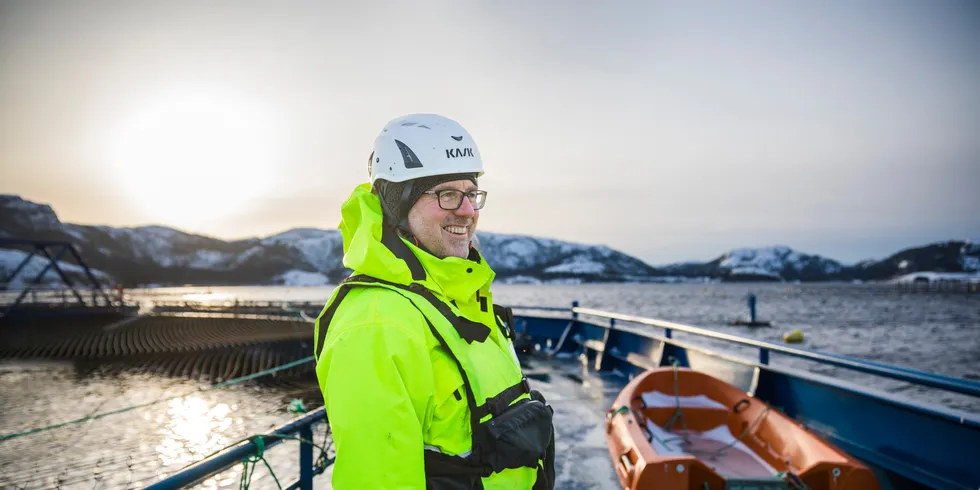 Steingrim Holm, prosjektleder hos Salmonor, forteller at selskapet har søkt om å konvertere Aquatras-tillatelsene.