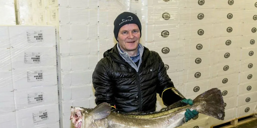 ØNSKER MER: Daglig leder Leif Kvivesen ved Andenes Fiskemottak ønsker seg mer av denne sorten, og er villig til å betale for det.Foto: Privat