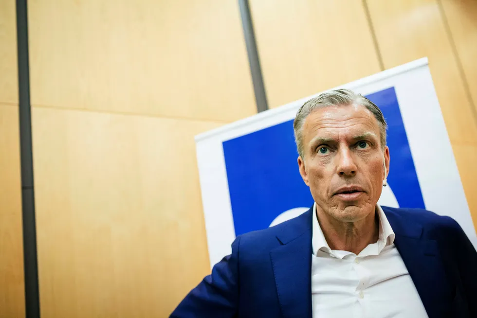 Schibsted-topp Rolv Erik Ryssdal fylte på kassen i datterselskapet i London i sommer.