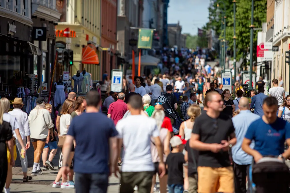 Å bruke skattesystemet til å sørge for at en slik utvalgt gruppe har mest mulig penger å investere for, heller enn at de betaler like mye skatt som alle andre, er det motsatte av en liberal samfunnsinnretning, skriver innleggsforfatteren.