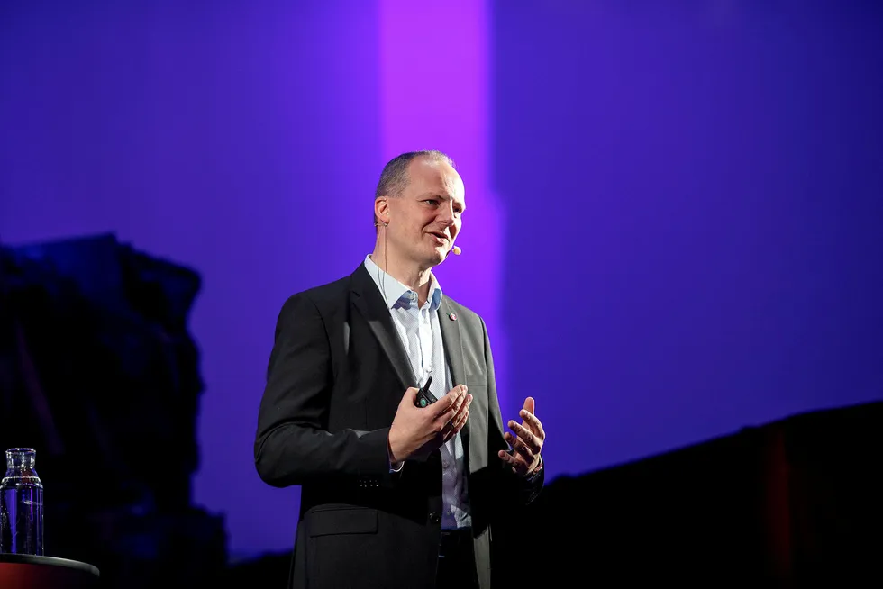 Frp-nestleder Ketil Solvik-Olsen mener KrF-leder Knut Arild Hareide drev et spill.