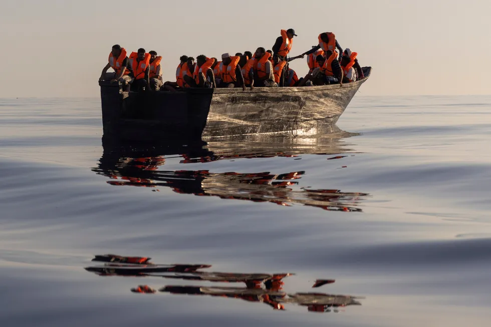 I 2022 kom det 900.000 migranter til Europa, mange av dem til Italia, Hellas og Spania.