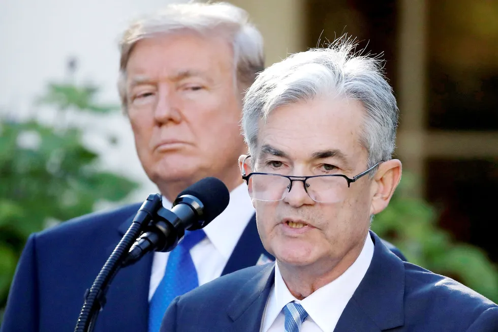 Senk renten, Jerome. Det har lenge vært budskapet fra Donald Trump til sentralbanksjef Jerome Powell. Bildet er fra forrige Trump-runde, fra 2017.