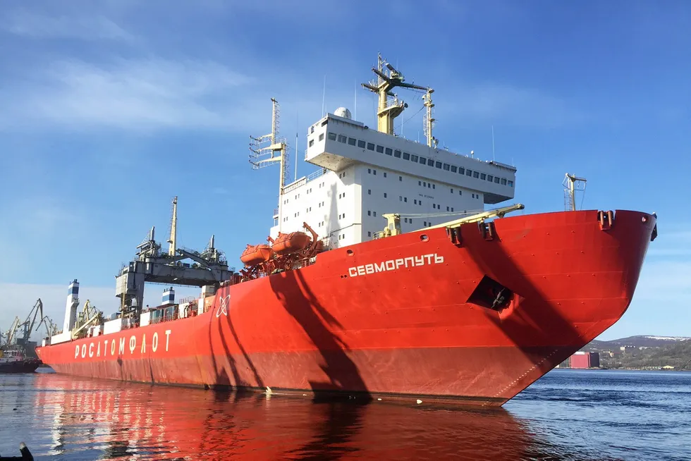 Wrong choice: Russian nuclear-powered carrier Sevmorput fails to bring new living modules to Antarctic