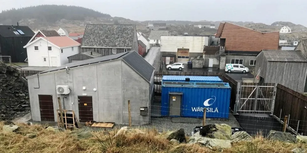Fagnes og Evinys batteri på Utsira er godkjent for å levere raske frekvensreserver til Statnett.