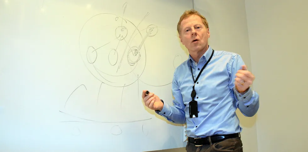 Knut Lockert i Distriktsenergi vil ha muligheten for korona-utsettelse av selskapsmessig- og funksjonelt skille.