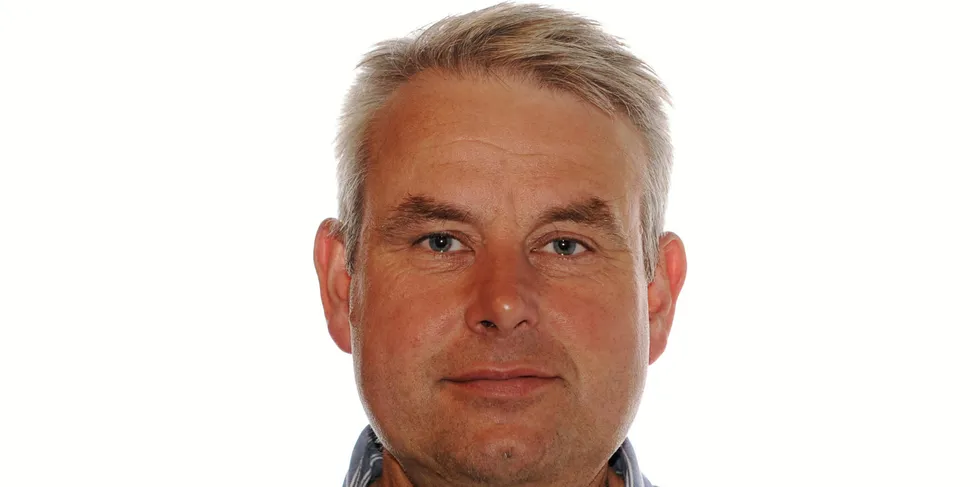 Daglig leder Johannes Bergum i Vevig forklarer prisøkningen på nettleien slik: – Vi har tatt litt for lite nettleie, så vi har en minussaldo på mer/mindreinntekt, sier han.