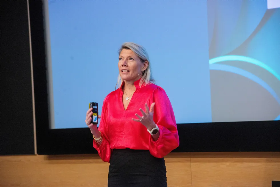 Ikke gode råd til personkundene i DNB, skriver Steinar Fuglevaag og Jon M. Hippe om pensjonsrådgivning fra banken. Avbildet er DNBs konsernsjef Kjerstin Braathen.