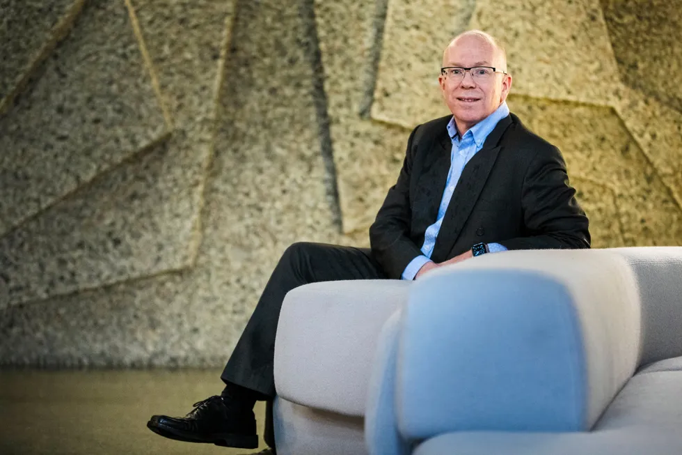 Tore Langset, direktør i RME, kan lene seg tilbake og konstatere at heller ikke Acer vil ha langsiktige transmisjonsrettigheter på Norned.