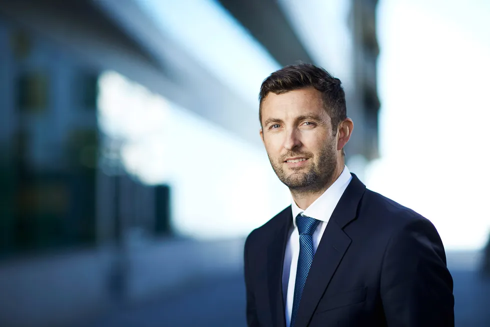 Investeringsstrateg Halfdan Grangård i Handelsbanken er forundret over den voldsomme pessimismen blant markedsaktørene.