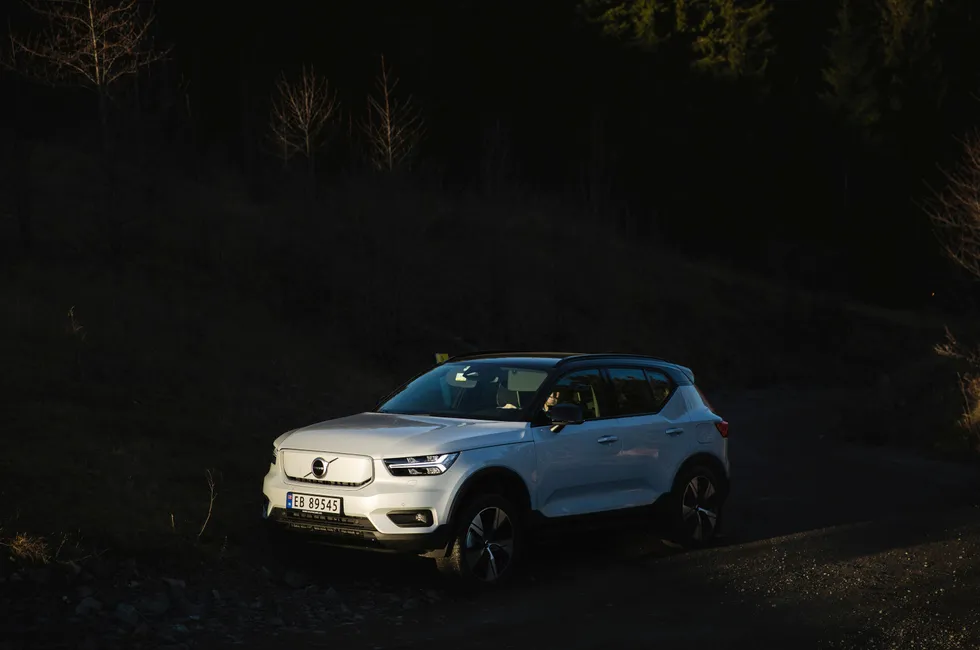 Blir min bil den neste som flyr ut fra et parkeringshus eller inn i en folkemengde, spør Ole Christian Apeland, som har en Volvo XC40.