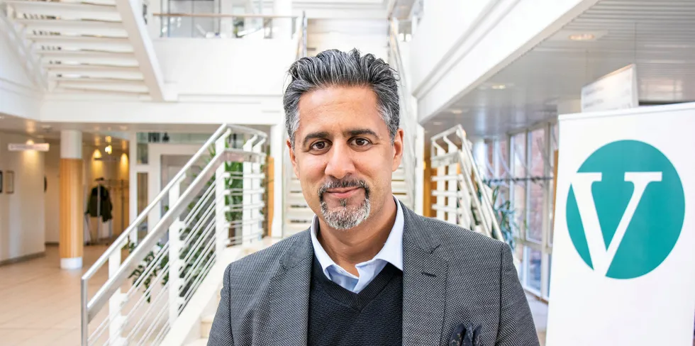 – Jeg vil sterkt oppfordre mannlige ledere til å være gode forbilder og bygge en kultur der det er selvsagt at far også tar ut foreldrepermisjonen, sier Abid Q. Raja.